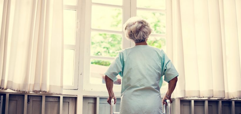 Influencia de la demencia y de la enfermedad de Alzheimer en la luxación de la artroplastia parcial de cadera